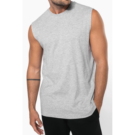 T-shirt sans manches...
